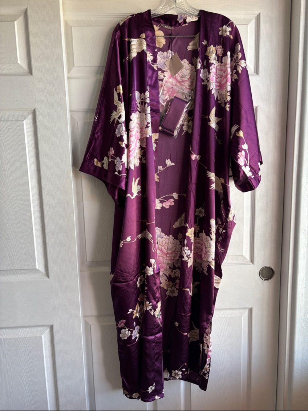 NEW Kim + Ono Floral Crane Satin Kimono Robe in Deep Plum